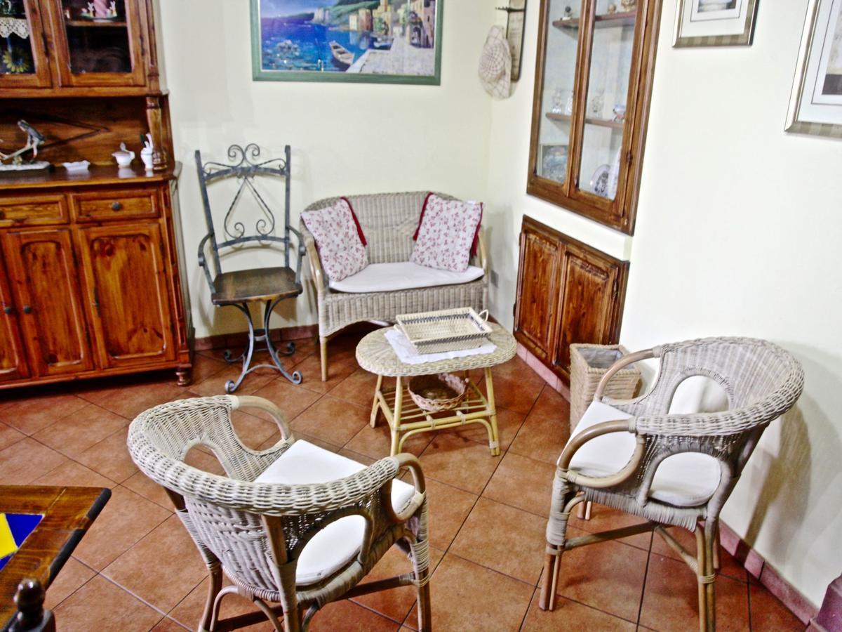 Villa Torre Roccella Campofelice Di Roccella Luaran gambar